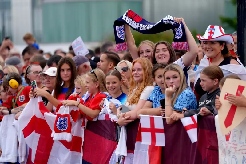 Angela Rayner Joins Lionesses' Celebration, Demands Equal Pay for Women's Football