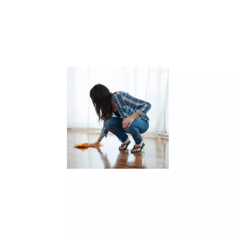 Cleaning Experts Reveal Genius Hack to Revive Dull Wooden Floors Without Expensive Products
