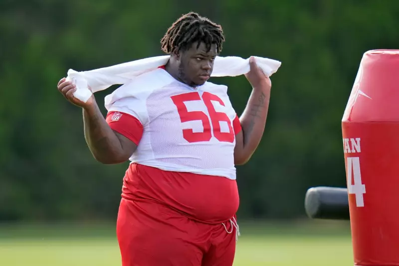 Desmond Watson's Weight Sparks Buzz at Buccaneers Training Camp