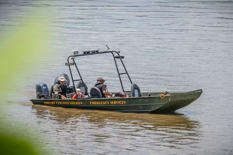 Fishermen's Terrifying Encounter: Giant Alligator Snapping Turtle Attacks in Tennessee State Park