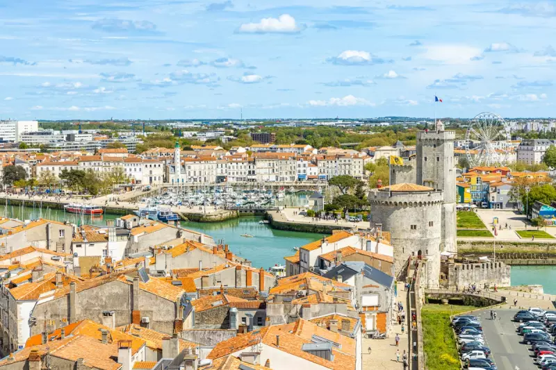 Luxury Train Travel: Simon Calder Answers Your Burning Questions