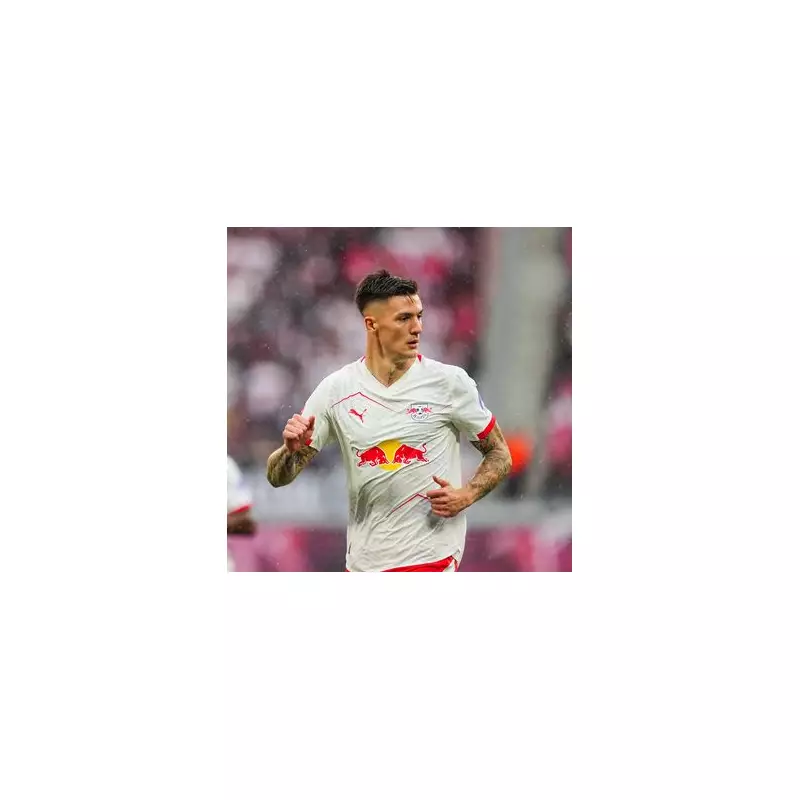 Man Utd and Chelsea Lock Horns in £55m Battle for RB Leipzig Star Benjamin Šeško