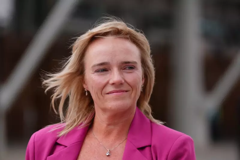 Nurses' Union Leader Steps Down Amidst Growing NHS Crisis