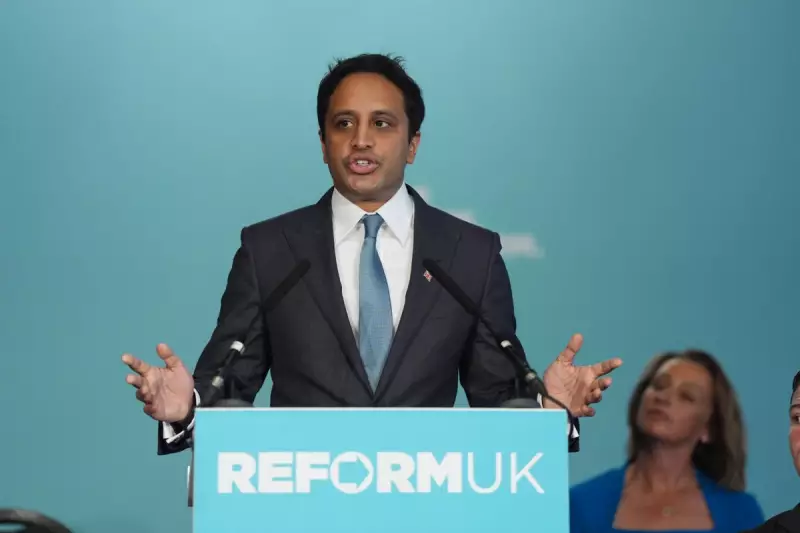 Robert Jenrick Accuses Kemi Badenoch of 'Capitulating to Nigel Farage' Over Reform UK