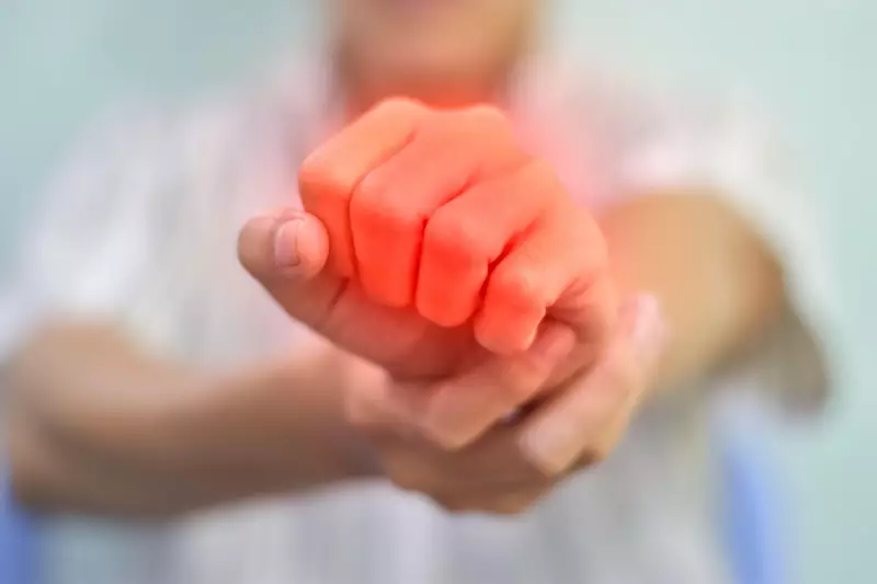Swollen Hands and Feet? UK Weather Could Be the Culprit