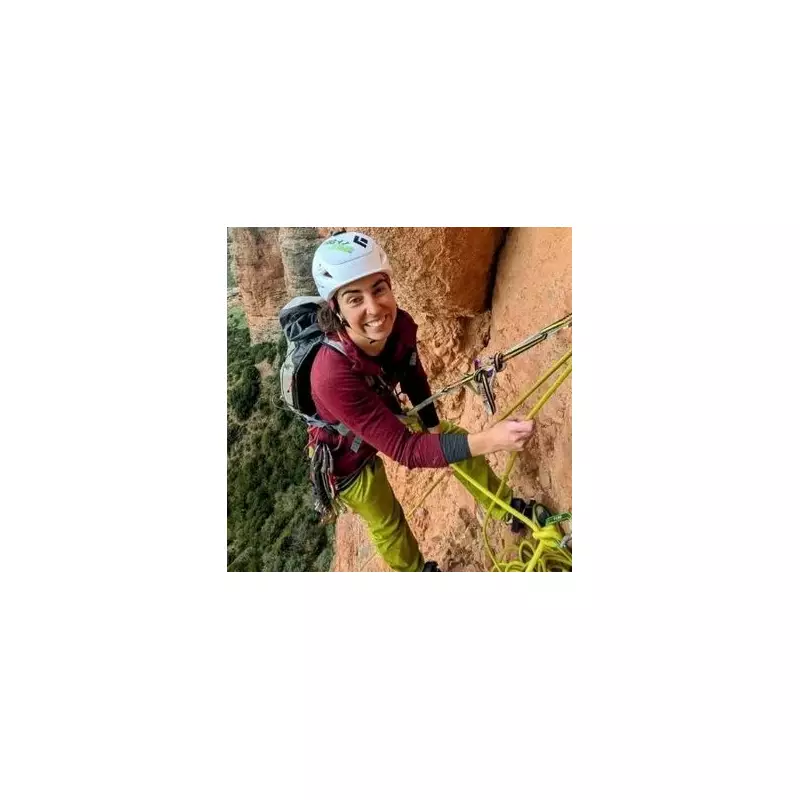 TV Presenter 'Adrenaline Woman' Tragically Dies in Skydiving Accident