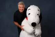 Alec Baldwin Brings Lucy to Life in New Peanuts Special – A Nostalgic Treat for Fans