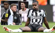 Alexander Isak Eyes Liverpool Move as Man Utd Battle for Newcastle's Potential Replacement Benjamin Sesko