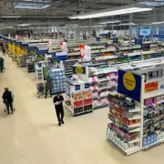 American Visitor Stunned by UK Supermarket Differences: 'Why Are Eggs Not Refrigerated?'