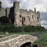 Ancient Roman Egg Found in UK Still Contains Liquid – A Stunning First in Archaeology