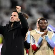 Arsenal and Liverpool Battle for Rising Star Willian Pacho as Transfer Race Heats Up