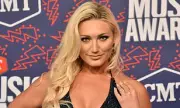 Brooke Hogan Blasts WWE Over 'Disrespectful' Treatment of Hulk Hogan