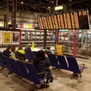 Chaos at Leeds Train Station: Major Disruptions and Cancellations Due to Overhead Line Damage