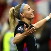 Chloe Kelly's Euro 2022 Salary, Partner, and Rise to Football Stardom