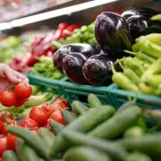 Deadly Bacteria Outbreak Linked to Tomatoes: Health Officials Issue Urgent Warning