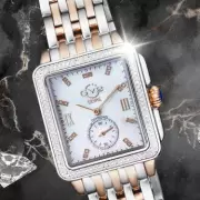 Debenhams Slashes Prices by 96% on Pure Luxury Bedding in Unmissable Sale