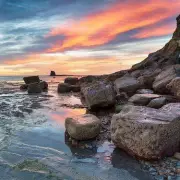 Discover the Hidden Gem: A Stunning UK Beach Just Minutes from a Busty City