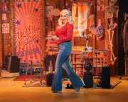 Dolly Parton Musical 'Here You Come Again' Falls Flat in West End Debut