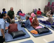 Escaping the Chaos: Thai Evacuees Find Solace Amid Cambodian Border Clashes