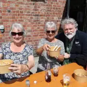 Hairy Biker Si King Backs Campaign to Save Local Pubs: 'They're the Heart of Our Communities'
