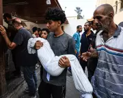 Israel-Gaza War Escalates: Latest Updates on Hostages, Syria Strikes, and Netanyahu's Stance