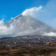 Klyuchevskoy Volcano Erupts: Spectacular Footage Captures Lava and Ash Plume
