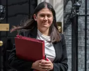 Lisa Nandy Accused of Bullying BBC Over Gaza Coverage – Wolf Hall Director Speaks Out