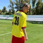 Liverpool Eye PSG Star Hugo Ekitike as Steven Gerrard's Shirt Gesture Sparks Transfer Rumours