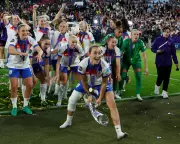 Lucy Bronze Suffers Fractured Tibia in England's Euro 2025 Win – Key Player Out