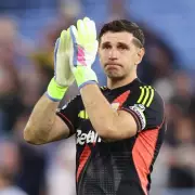 Man Utd Eye Aston Villa's Emi Martinez as Potential Goalkeeper Signing