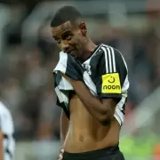 Man Utd Eyeing Alexander Isak as Potential Striker Solution – Latest Transfer Update