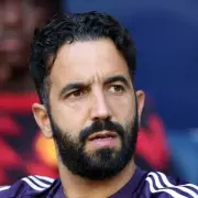 Man Utd Eyeing Double Striker Swoop: Gyokeres & Ekitike in Ten Hag's Crosshairs