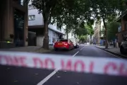 Metropolitan Police Officer Stabbed in Southwark: Suspect Arrested