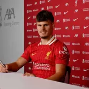 Milos Kerkez Stuns in Liverpool Training – Fans Demand Signing After Stellar Performance