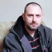 My Dad Won the £61m EuroMillions Jackpot – But I Still Work My 9 to 5 Job!