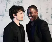 Ncuti Gatwa and Edward Bluemel Shine in 'Born With Teeth' – A Riveting Theatrical Masterpiece