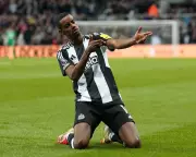 Newcastle United's Alexander Isak Transfer Saga: Will He Stay or Go?