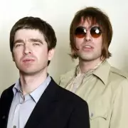 Oasis Fans Stumble Upon Hidden Gem in 'Don't Look Back in Anger' – A Genius Detail You've Never Noticed!