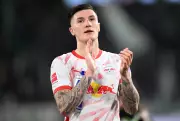 Premier League Transfer Frenzy: Arsenal, Liverpool, and Man United Battle for Sesko, Eze, and Isak