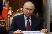 Putin Threatens to Arm US Enemies if NATO Allies Continue Supporting Ukraine