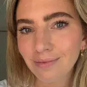 Revolutionary Lengthening & Strengthening Serum Mascara: A Game-Changer for Lashes?