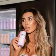 Sophie Habboo's Wild Strawberry Adventure: A Must-Try Summer Treat