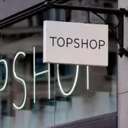 Topshop Makes a Glorious Comeback: Online Relaunch and First Physical Store Opening Soon!