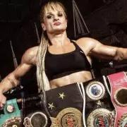 Tragic Loss: Boxing Champion Alejandra 'Locomotora' Oliveras Dies at 43