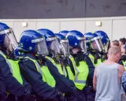 UK Police Launch Special Unit to Tackle Rising Anti-Migrant Online Threats