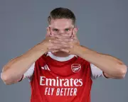 Viktor Gyokeres Sparks Arsenal Transfer Buzz with Celebration Tease