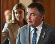 Walter Sofronoff Accused of Leaking Bruce Lehrmann Inquiry Report: Legal Scandal Deepens