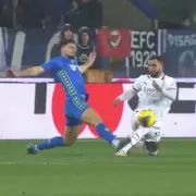 Wrexham's Bold Championship Ambitions: Ryan Reynolds & Rob McElhenney Eye Major Signings