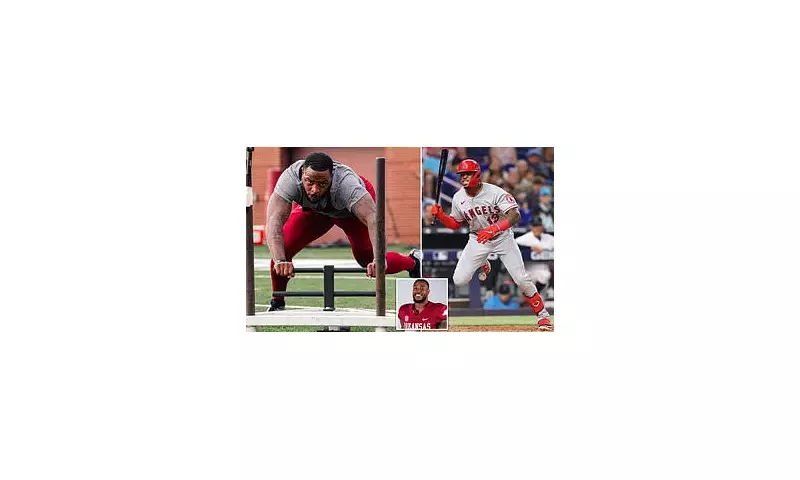 Arkansas Razorbacks Star Kaleb James Stuns Fans with Shock Switch from Football to Baseball