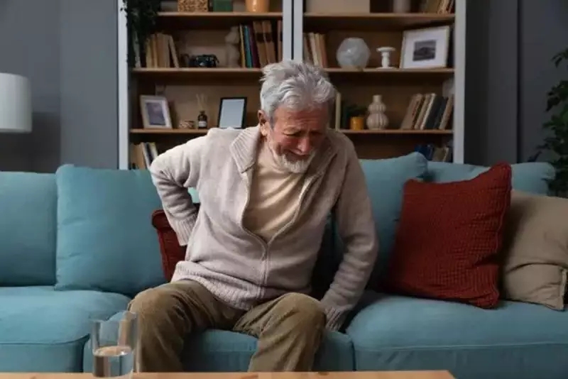 Could Talking Therapy Be the Key to Relieving Chronic Back Pain? New Study Suggests Breakthrough